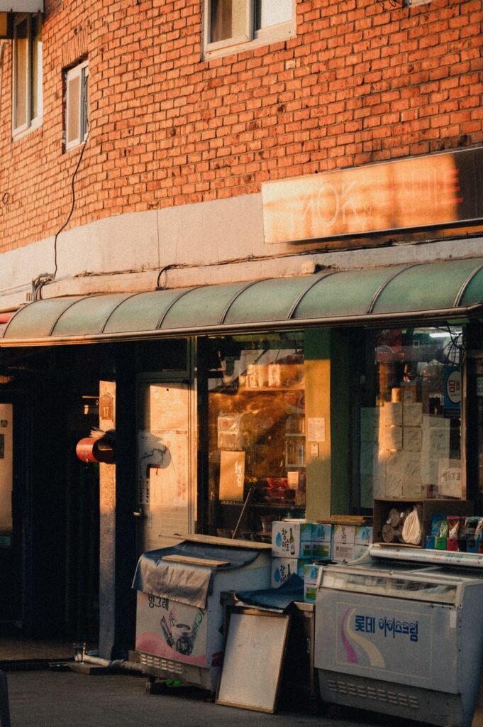 Local SEO solutions guide showing a small business storefront on a local street.